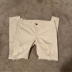 American Eagle Destroyed White Skinny Jeans